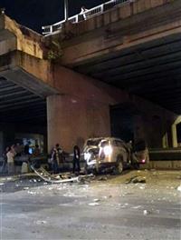 Hà Nội: Ô tô lao từ đường trên cao xuống đất, tài xế tử vong