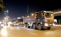 Xe tải nặng tung hoành vào giờ cấm: Phơi bày "điểm yếu" khó hiểu