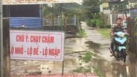  Lắp đặt biển cảnh báo với nội dung: “Chạy chậm, lộ nhỏ, lộ bể, lộ ngập”.