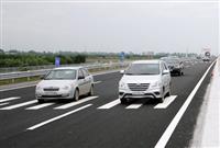 Định nghĩa mới về vượt phải - tài xế Việt cần biết