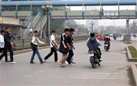 Hà Nội: Từ tháng 2, người đi bộ vi phạm Luật Giao thông sẽ bị xử phạt