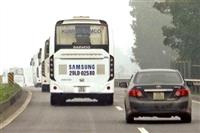 CSGT phạt nghiêm xe chở công nhân Samsung phạm luật